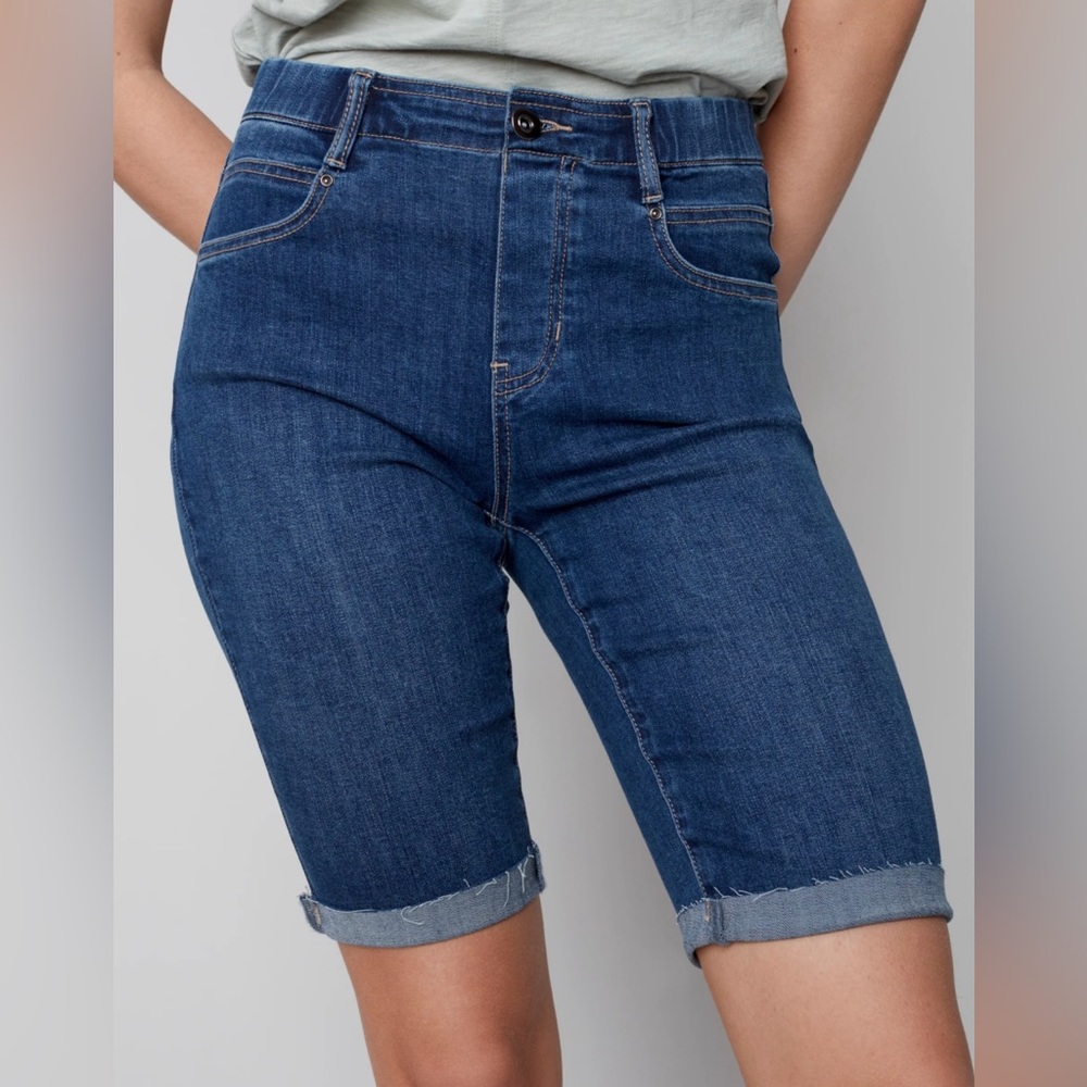 Charlie B Jeans Shorts Mid-Rise Skinny Short 12” inseam NWT C8048-431A